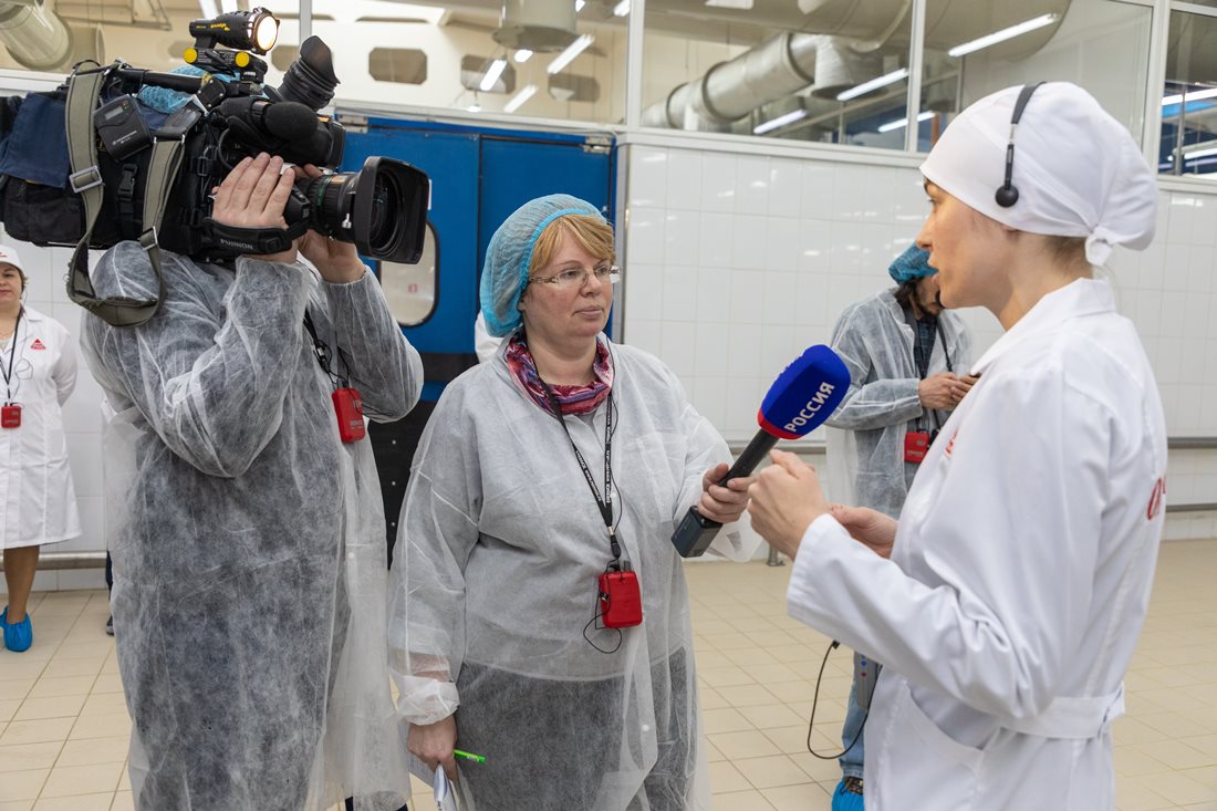 Ао молоко. Дальнеконстантиновский молокозавод. Молочный комбинат Саянский сайт. Дальнеконстантиновский район молочный завод.